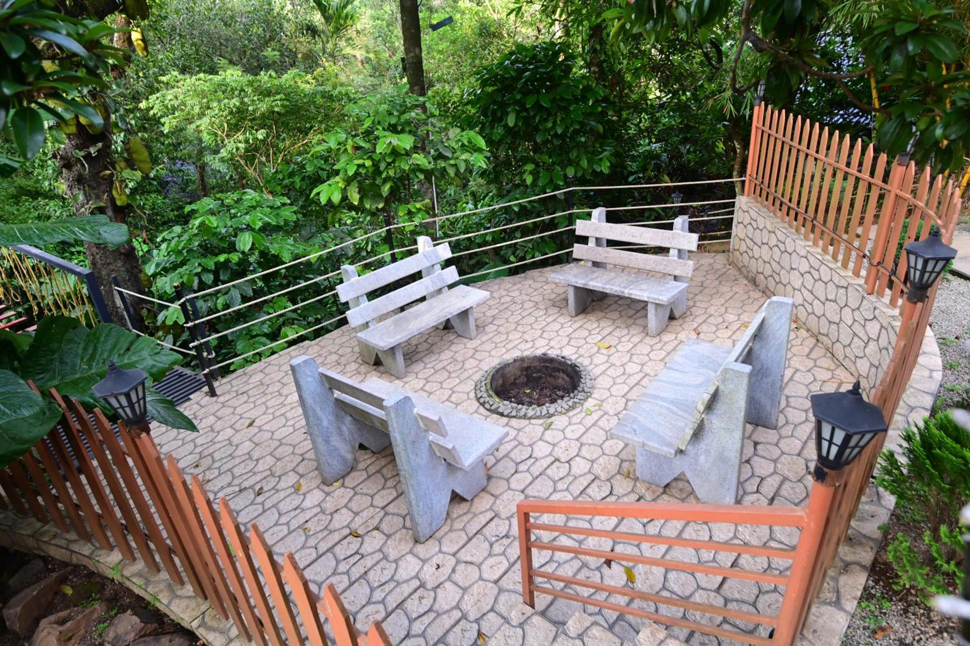 Hotel Misty Rain Estate Madikeri Exterior foto